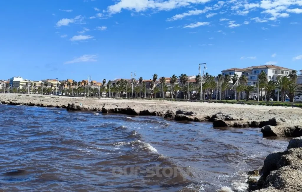 5 obiective turistice pe care sa nu le ratezi in Alghero 17 Plajele din Alghero in sezonul linsitit