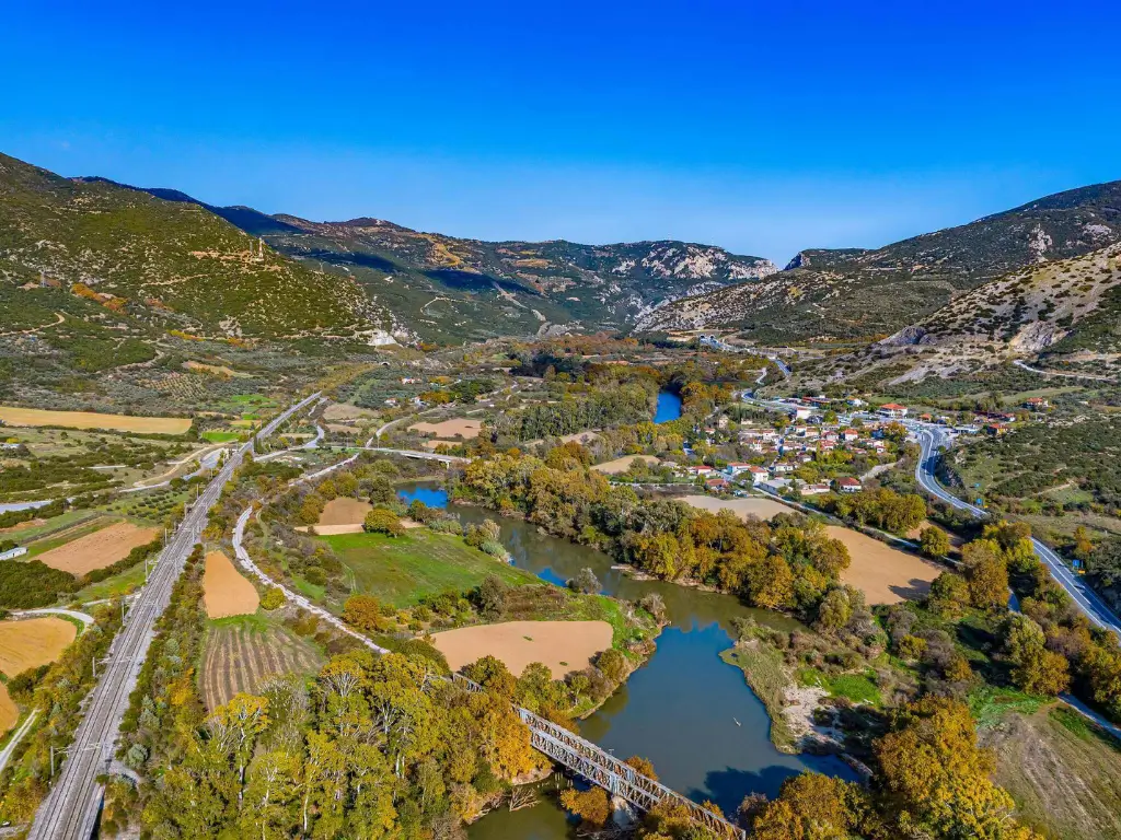 valea-tempei-grecia Fotografie aeriana cu Valea Tempi din Grecia
