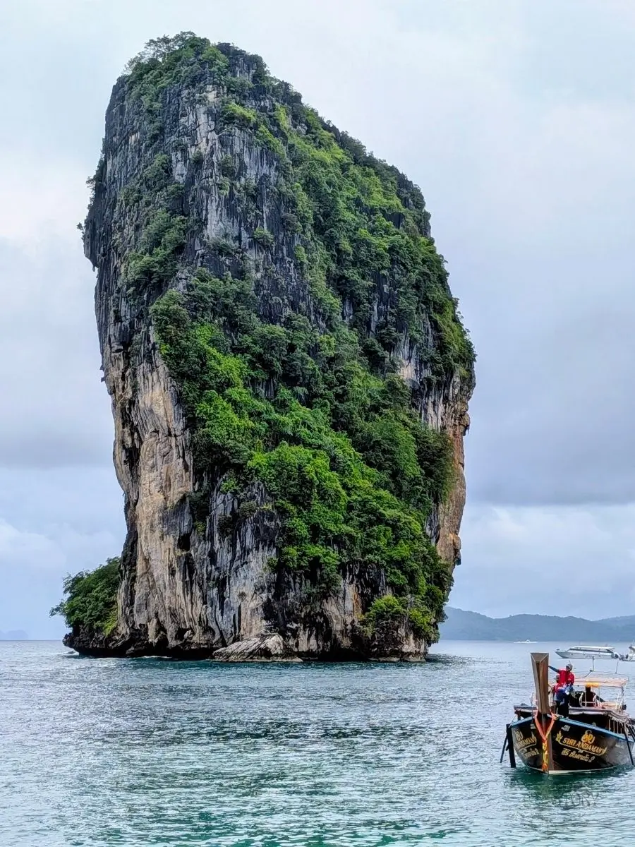 Insula Poda, Krabi