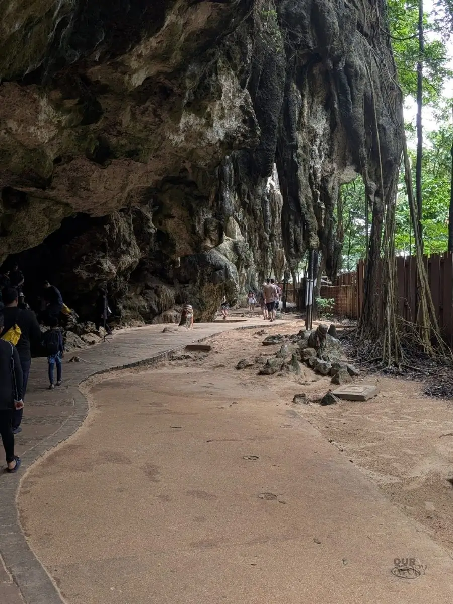 Phra Nang Cave Beach