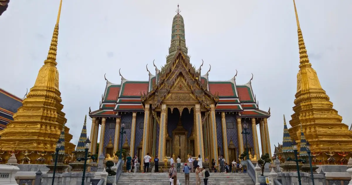 Templui lui Buddha de Smarald de la Marele Palat din Bangkok