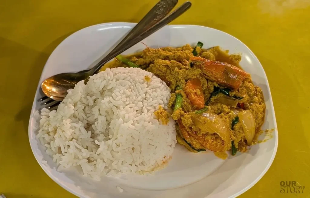 Curry Thailandez cu Creveti si orez