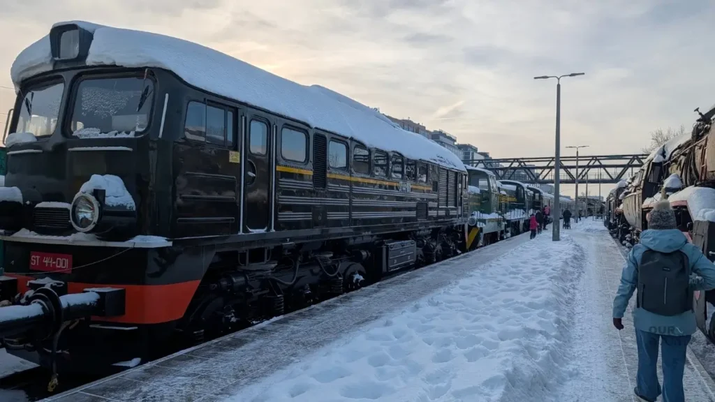 Plimbare prin Muzeul Feroviar Varsovia