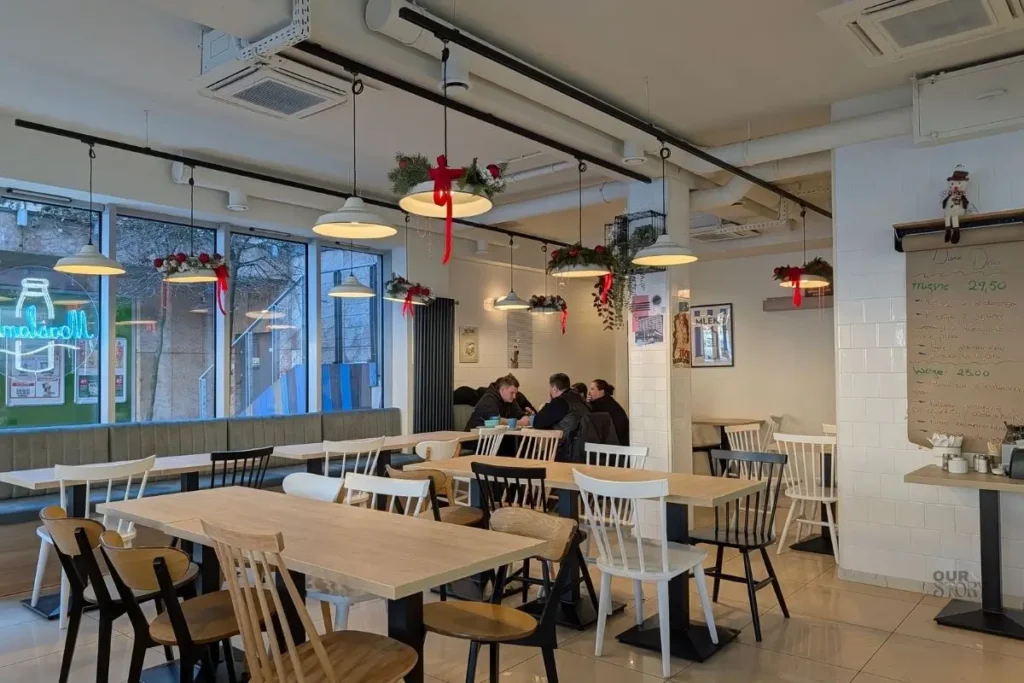 Atmosfera de sarbatoare la Bar Mleczny