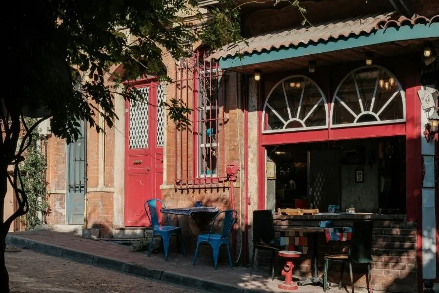 Coloratul cartier Balat din Istanbul cu case multicolore — cel mai fotografiat și instagramabil cartier din Istanbul