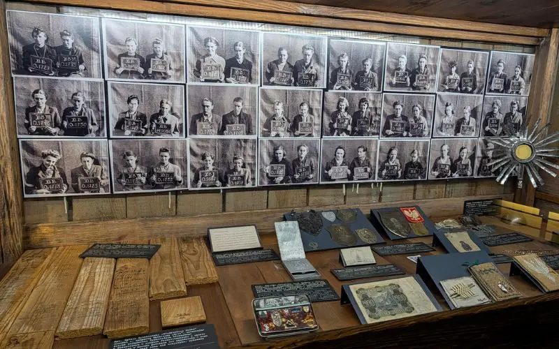 Muzeul Insurecției din Varșovia — Liberator B-24J