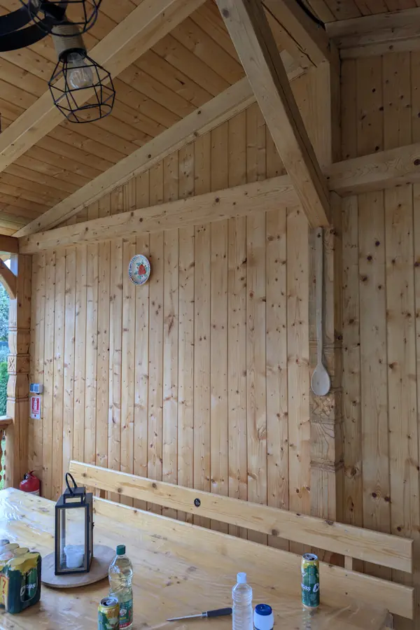 Interorul Foisorului, Pensiunea la Bunici, Maramures