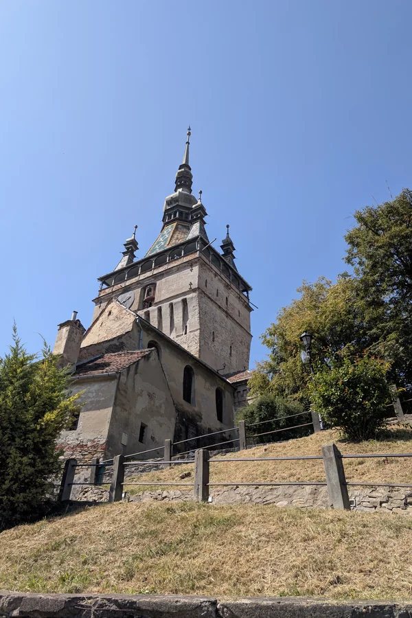 Atractii turistice Sighisoara - turnul cu ceas din Sighisoara