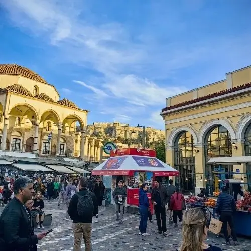 Piata Monastiraki din Atena