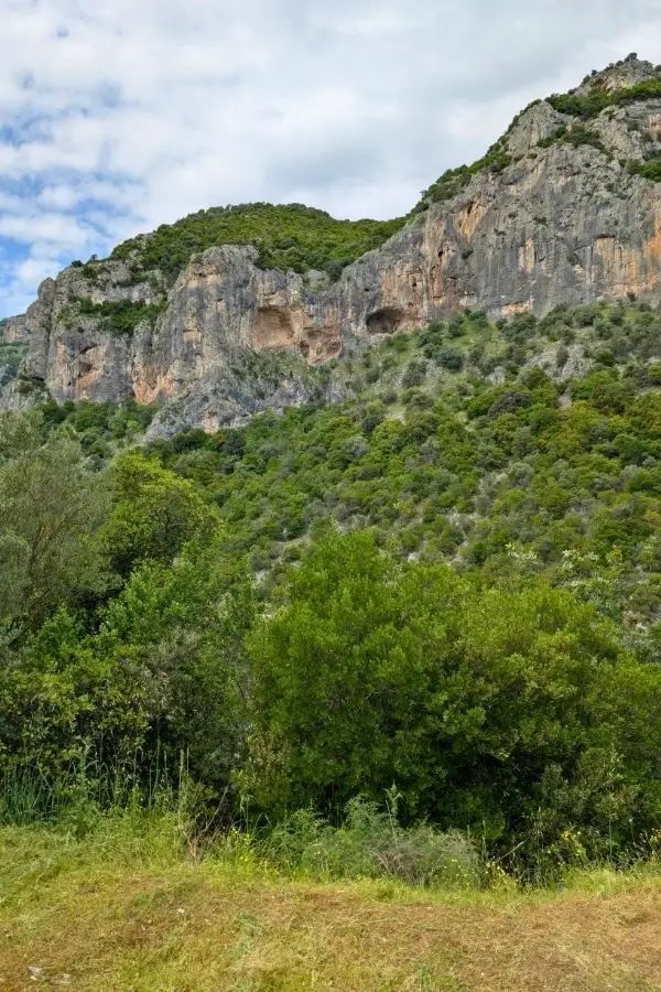 Valea Tembi în drum spre Larisa, Grecia