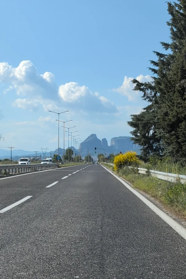 Road trip în Grecia cu mașina închiriată de le DiscoverCars.com